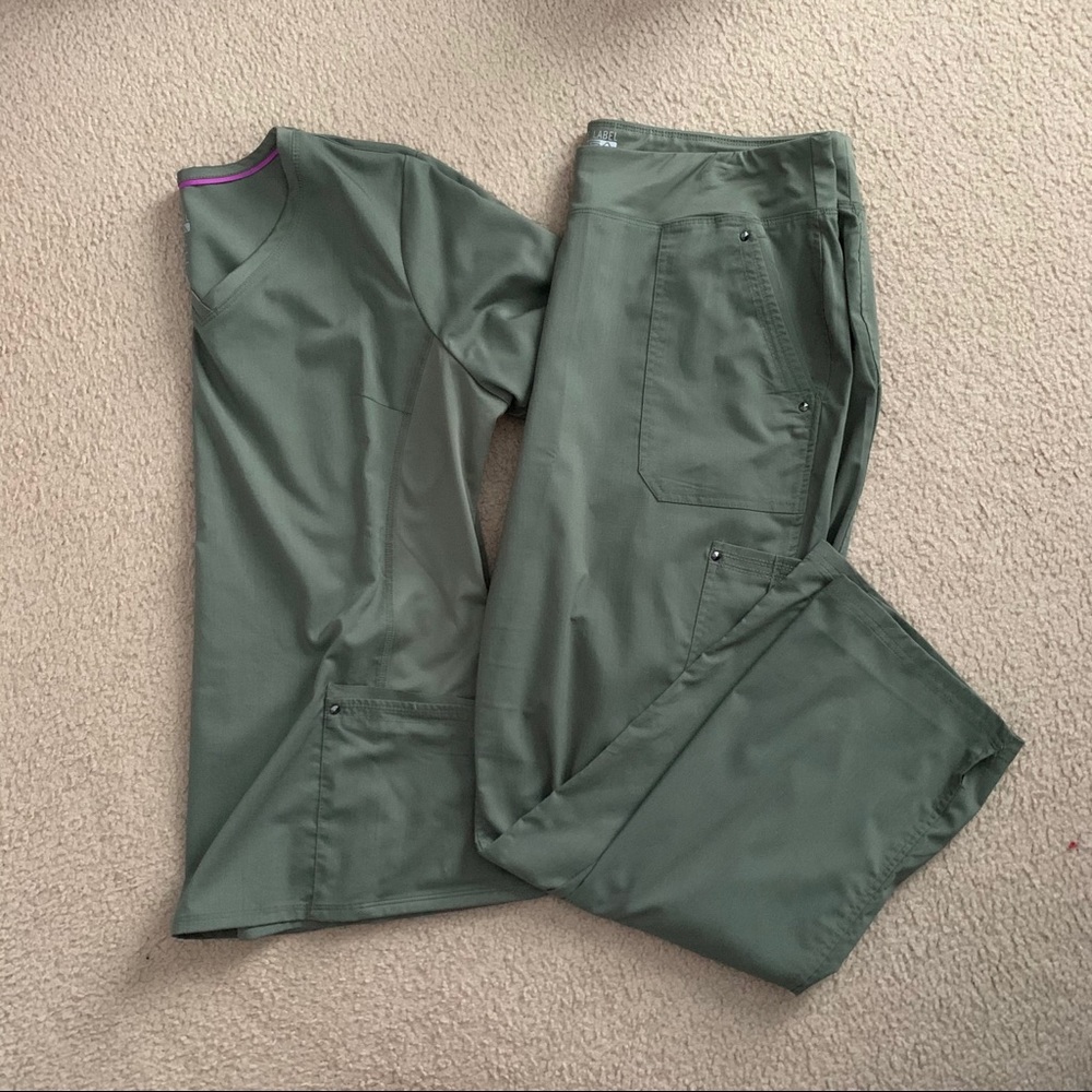 Healing Hands Purple Label Yoga Scrub Set